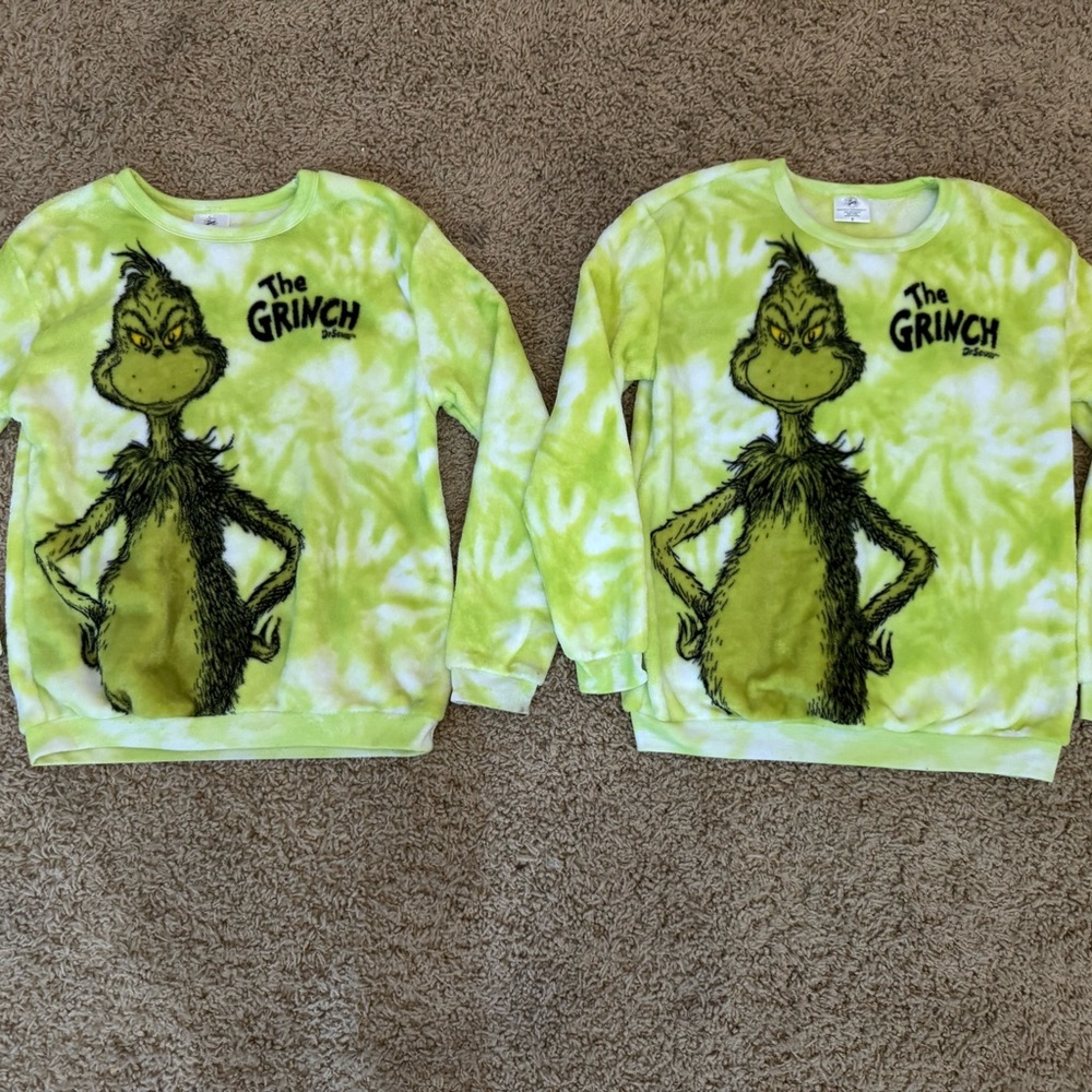 Dr. Seuss The Grinch fleece pullover sweatshirt